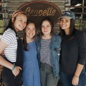 Meet your Posher, Amy